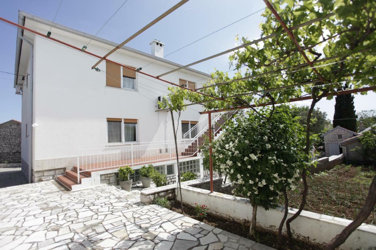 Guest House Balazevic Novi Vinodolski Exteriér fotografie